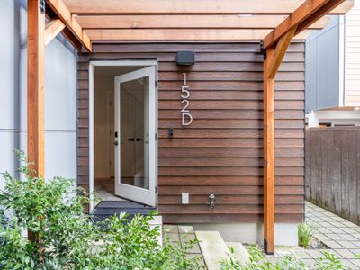 The Comforts of Home in Capitol Hill