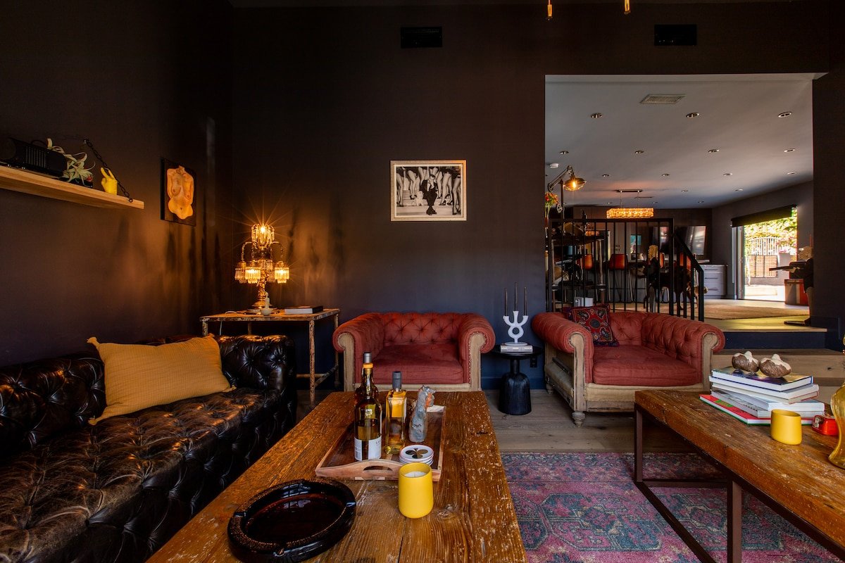 Exquisite Design masterpiece oasis! gallery image 3