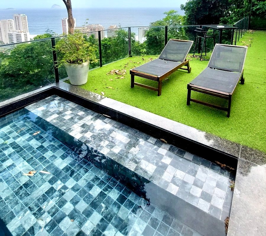 Casa moderna vista mar em Joa