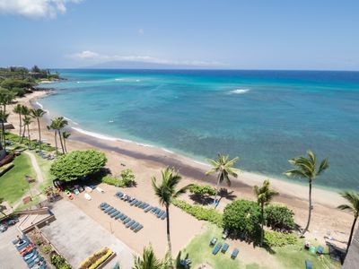 Penthouse, ac, Happy Hour awaits! SK384 – Sullivan