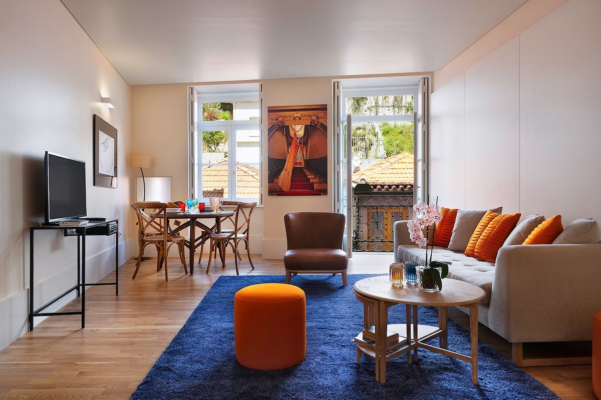 Ribeira Trendy Flat in medieval Mercadores Street gallery image 2