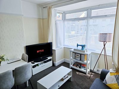4-Bed Fast WiFi, Self Check-In, Parking nr UWE