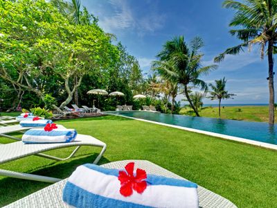 Large Beach Villa, Bali, Fully Staffed