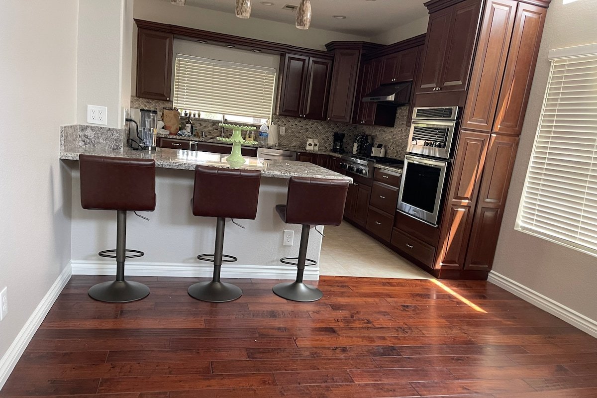 House in Paradise gallery image 5