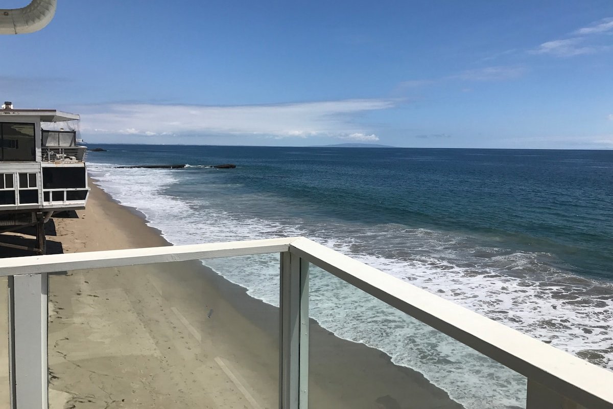 Sunrise Malibu Road Beachfront Penthouse celebrity gallery image 4