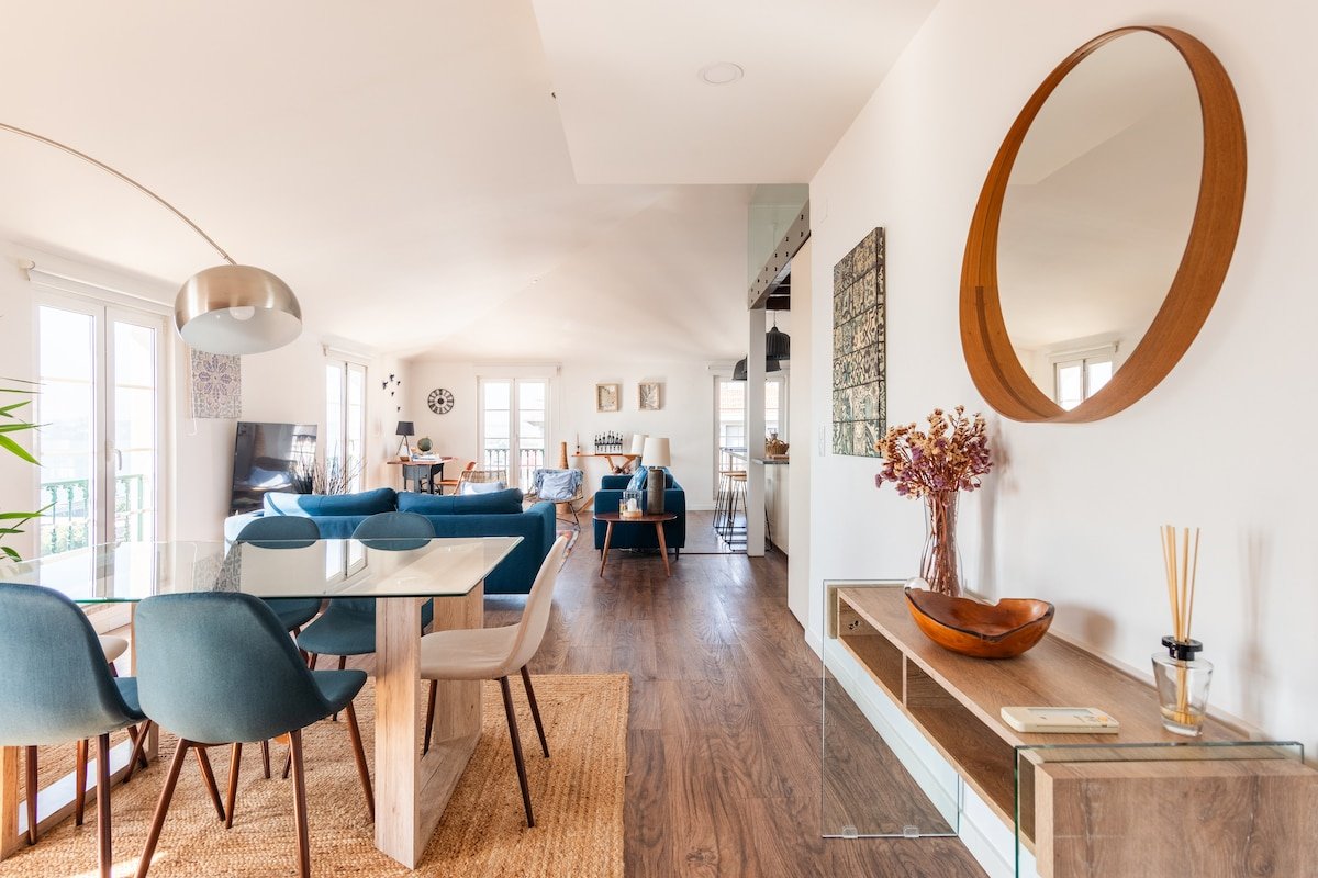 WOW! Breathtaking view over Tagus! Top Location gallery image 5