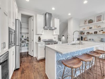 Trendy & Cozy 4BR/4BA with Garage,West Town