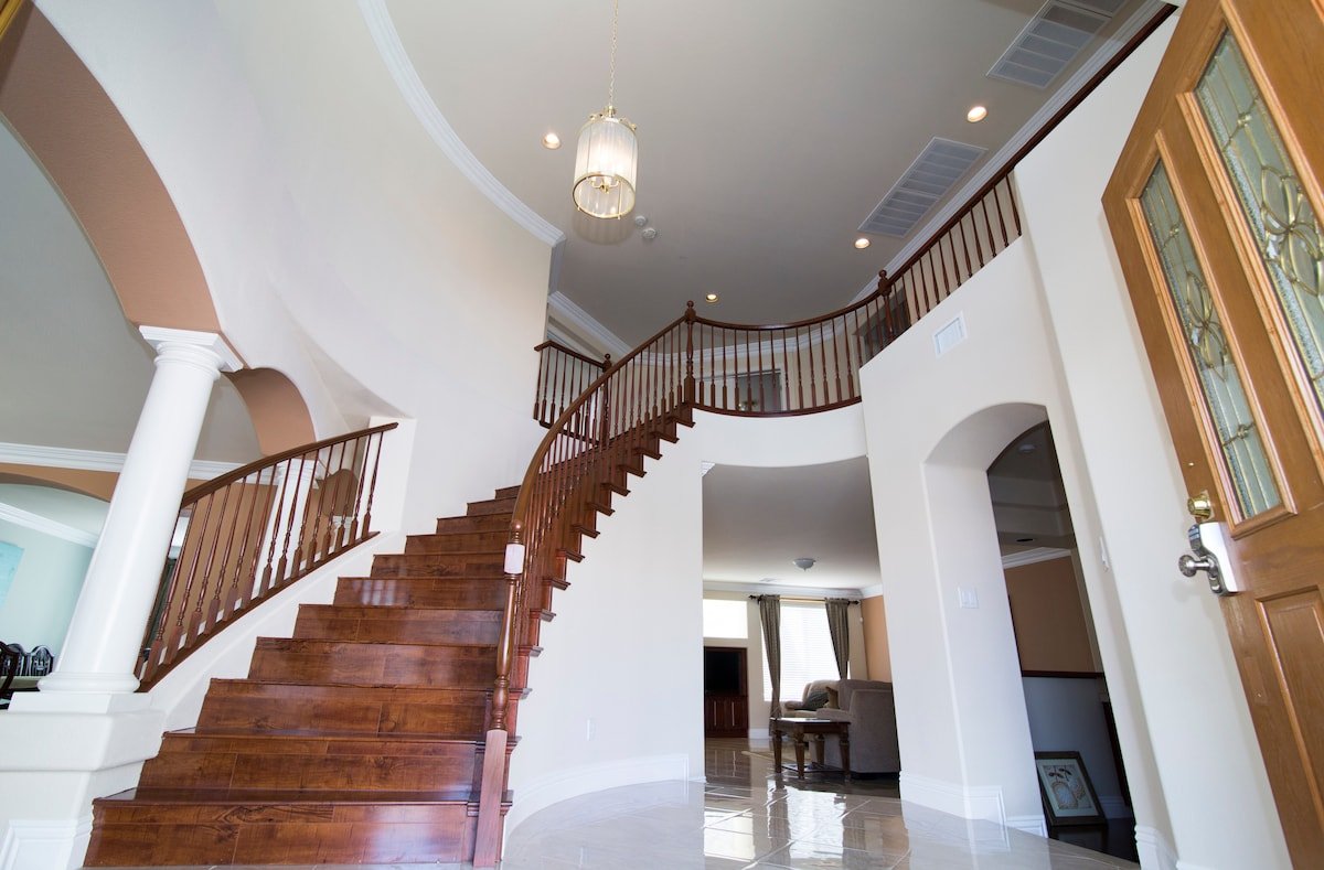 Quiet and Tranquil Retreat minutes from Strip gallery image 4