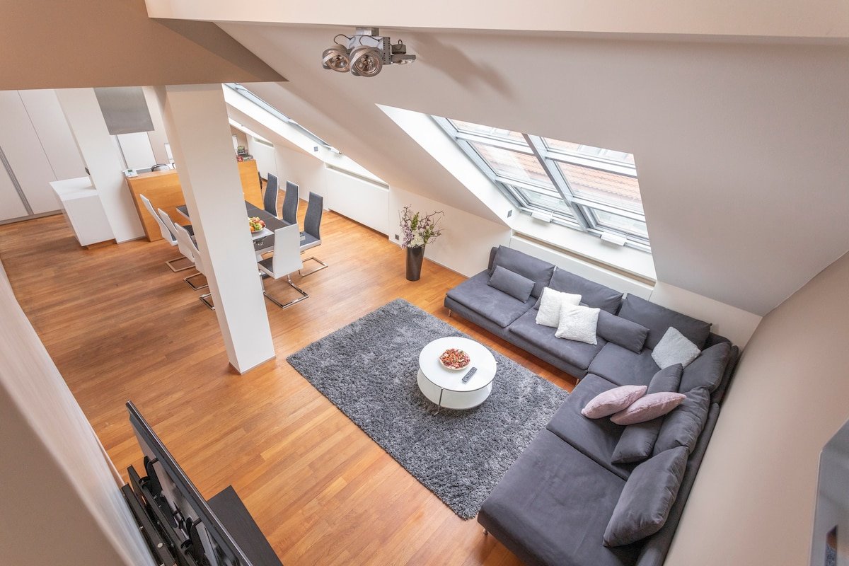 Luxury Apartment Terrace&AC in Centre of Prague gallery image 3