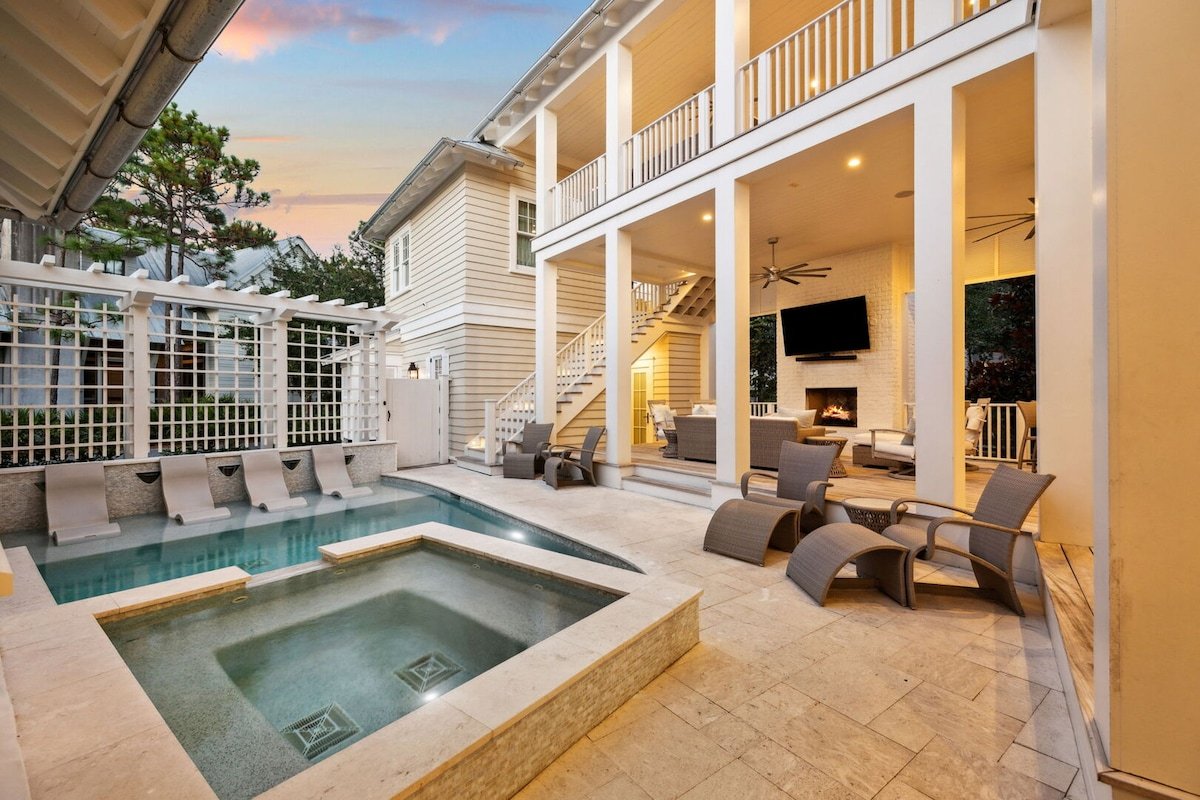 Luxurious Home in the Lake District of WaterColor