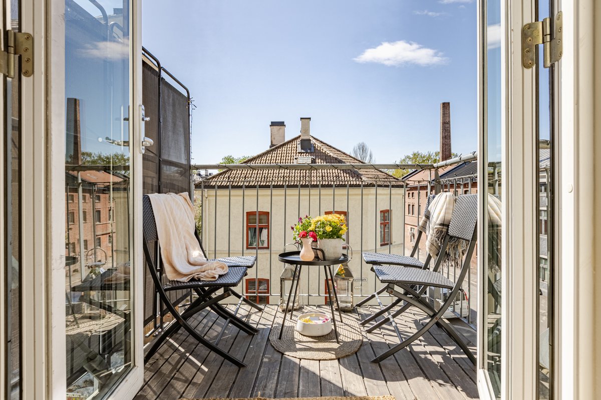 Fabrikkleilighet sentralt, balkong og takterrasse