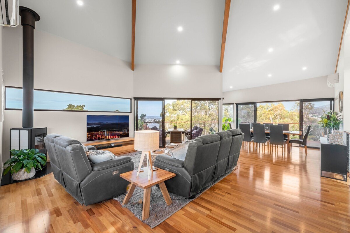 Tree Top Views – 4 Bedroom House gallery image 3