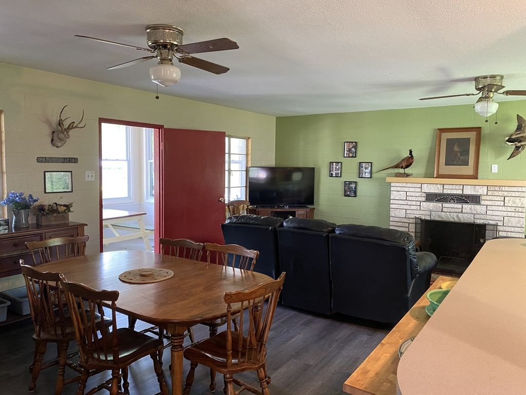 Lake Austin Waterfront! Family and Dog Friendly! gallery image 5