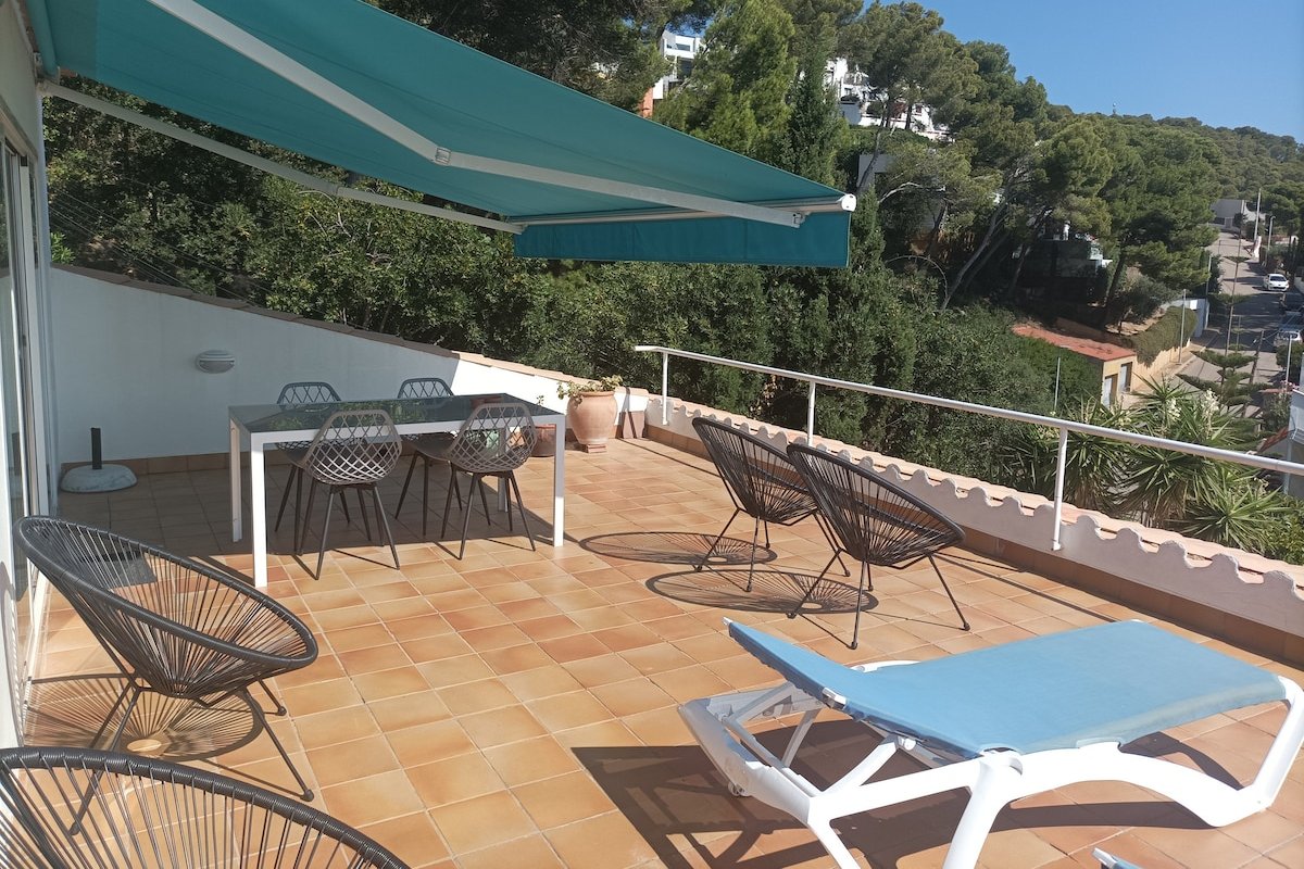 “La Terrasse de la mer 8” Piscine-Parking-BBQ-Wifi gallery image 5