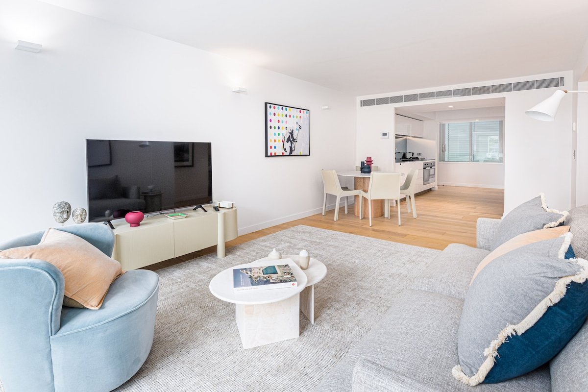 Bondi Beach Coastal Living gallery image 2