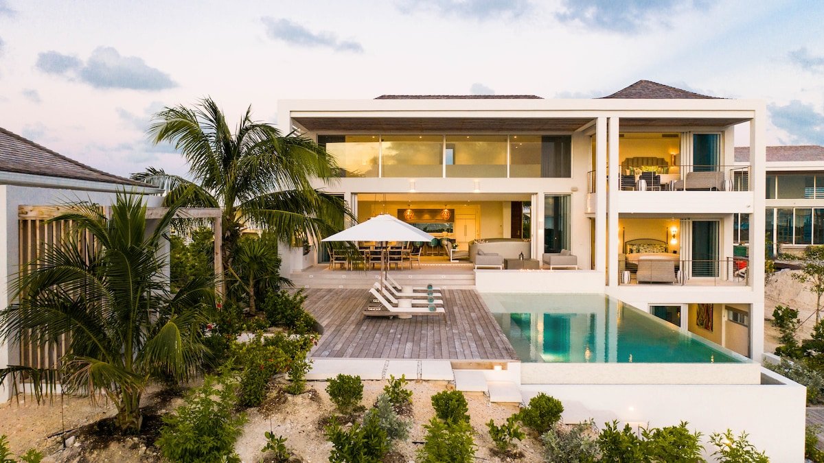 Beach Enclave Grace Bay V3 – 6 BD Oceanview Villa