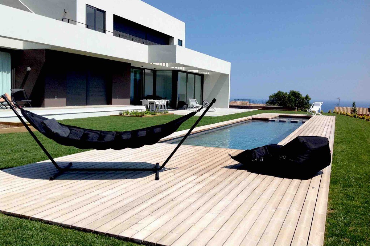 Modern architect villa 180° Panoramic Sea Views gallery image 4