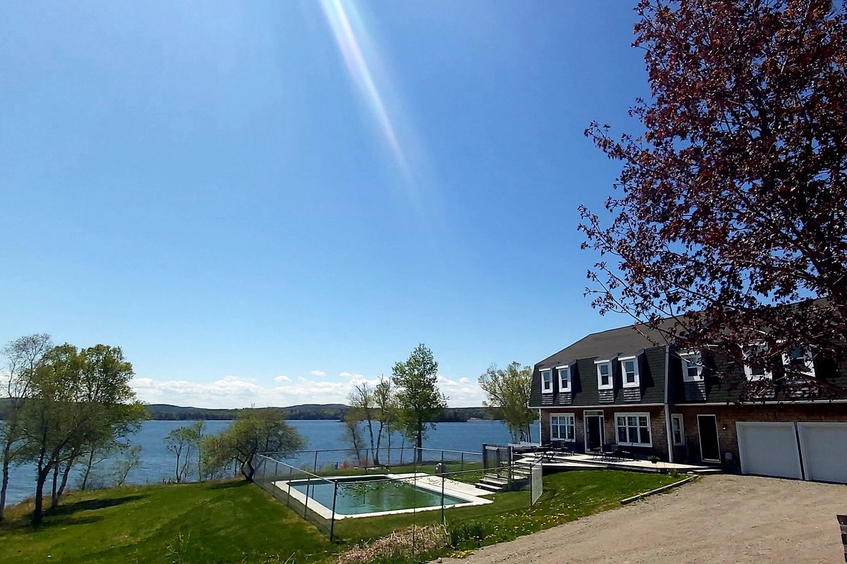 River’s Edge Retreat