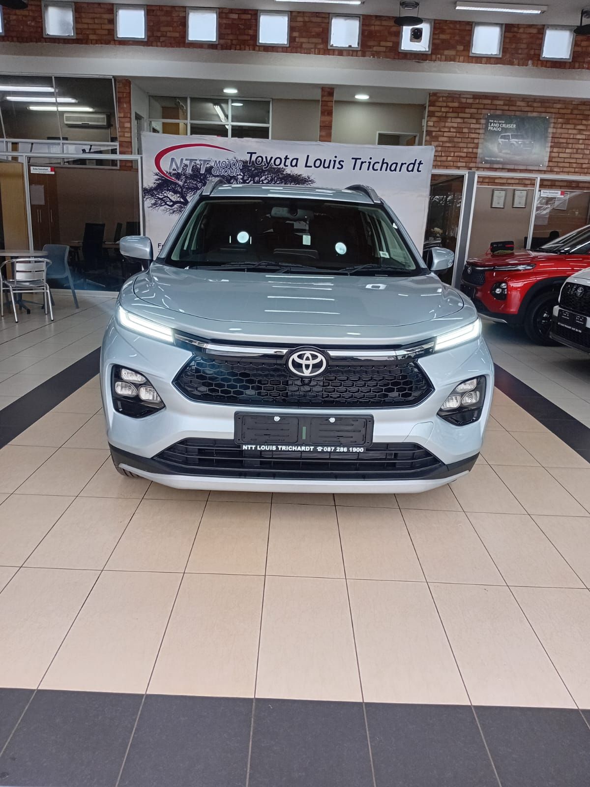 TOYOTA STARLET CROSS 1.5XR A T for Sale in South Africa