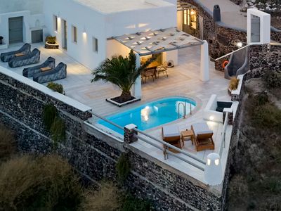 106. Hideaway Villa with Heated Pool and Sea View