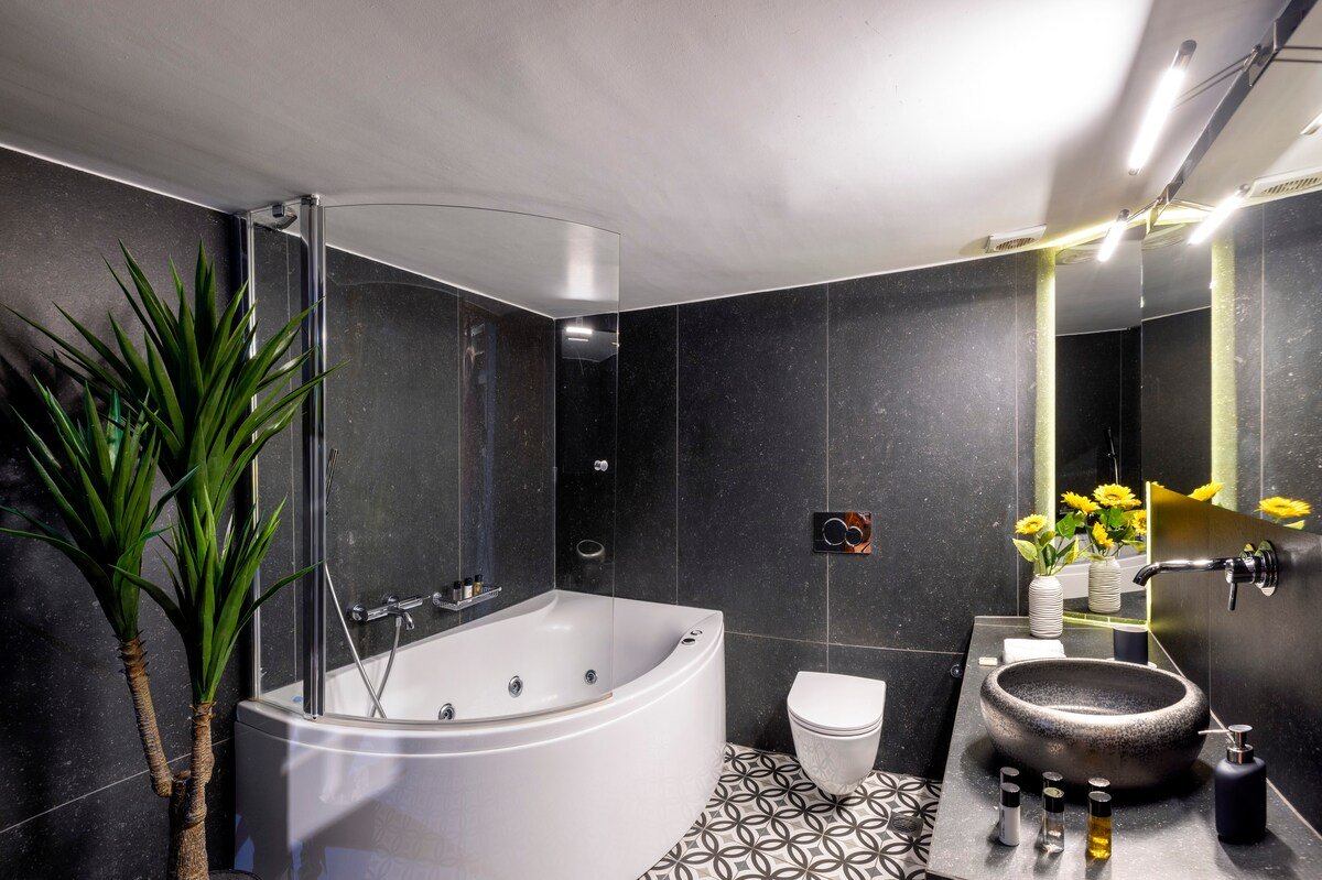 Live Your Myth Under The Acropolis@Plaka gallery image 5