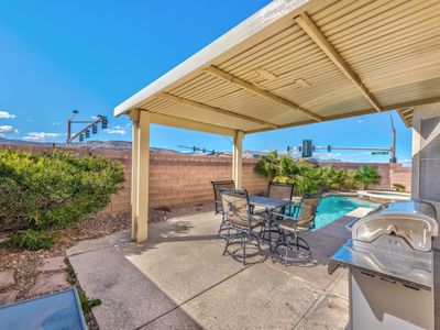 777Rentals – 4BRs/3BA – Wet and Wild Convenience