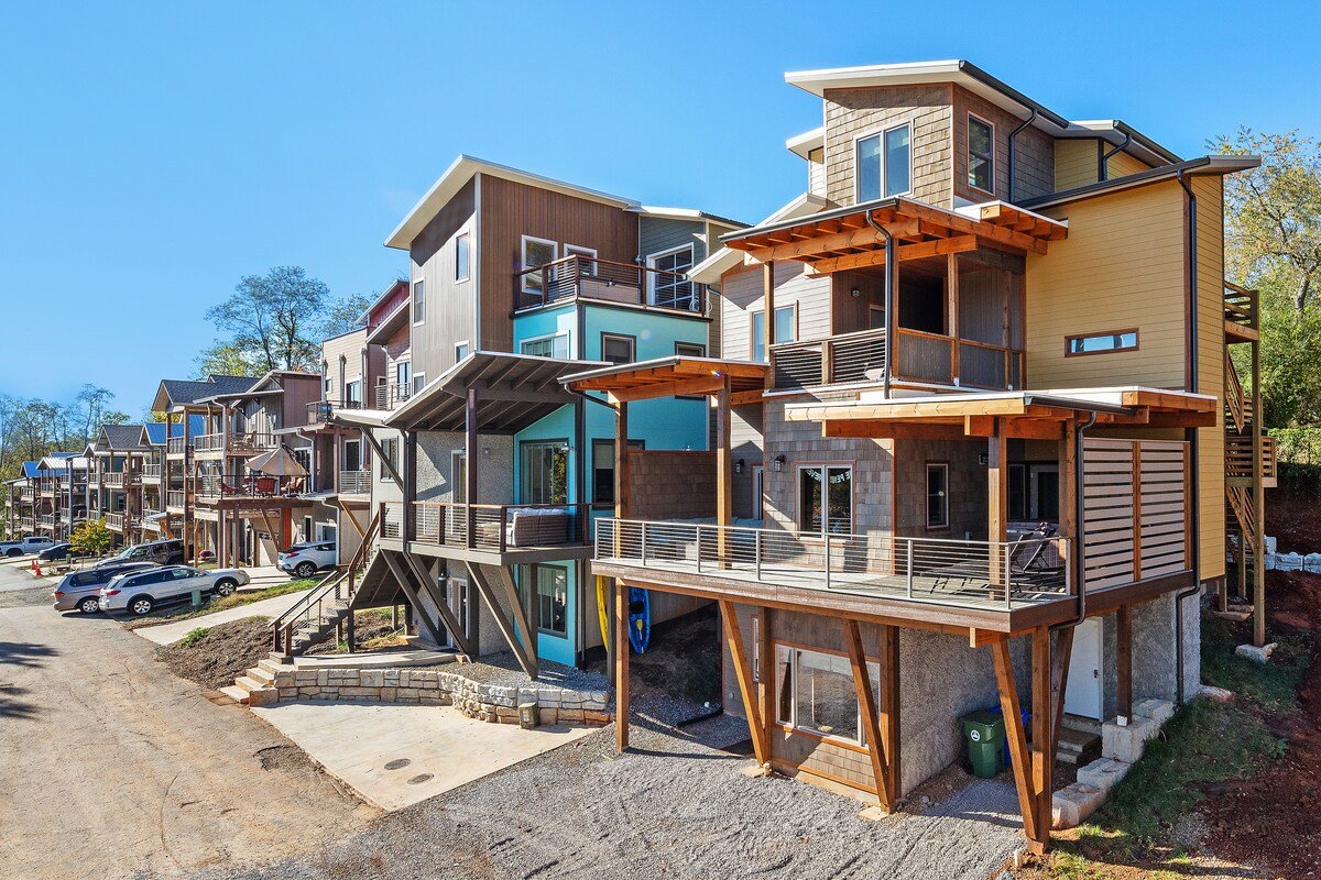 Upstream Bachelorette Oasis – New Wedding Venue gallery image 3