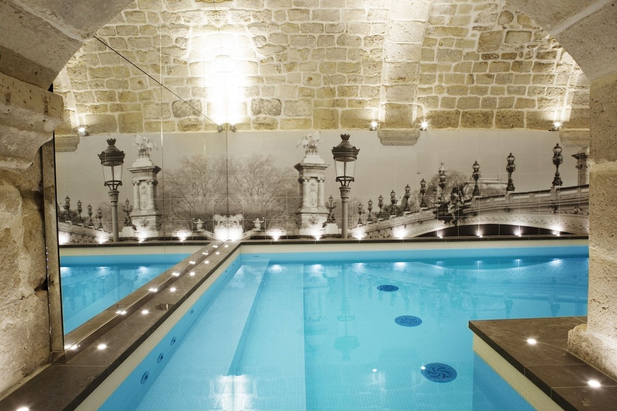 Wonderful Duplex Suite in the Heart of Paris gallery image 5