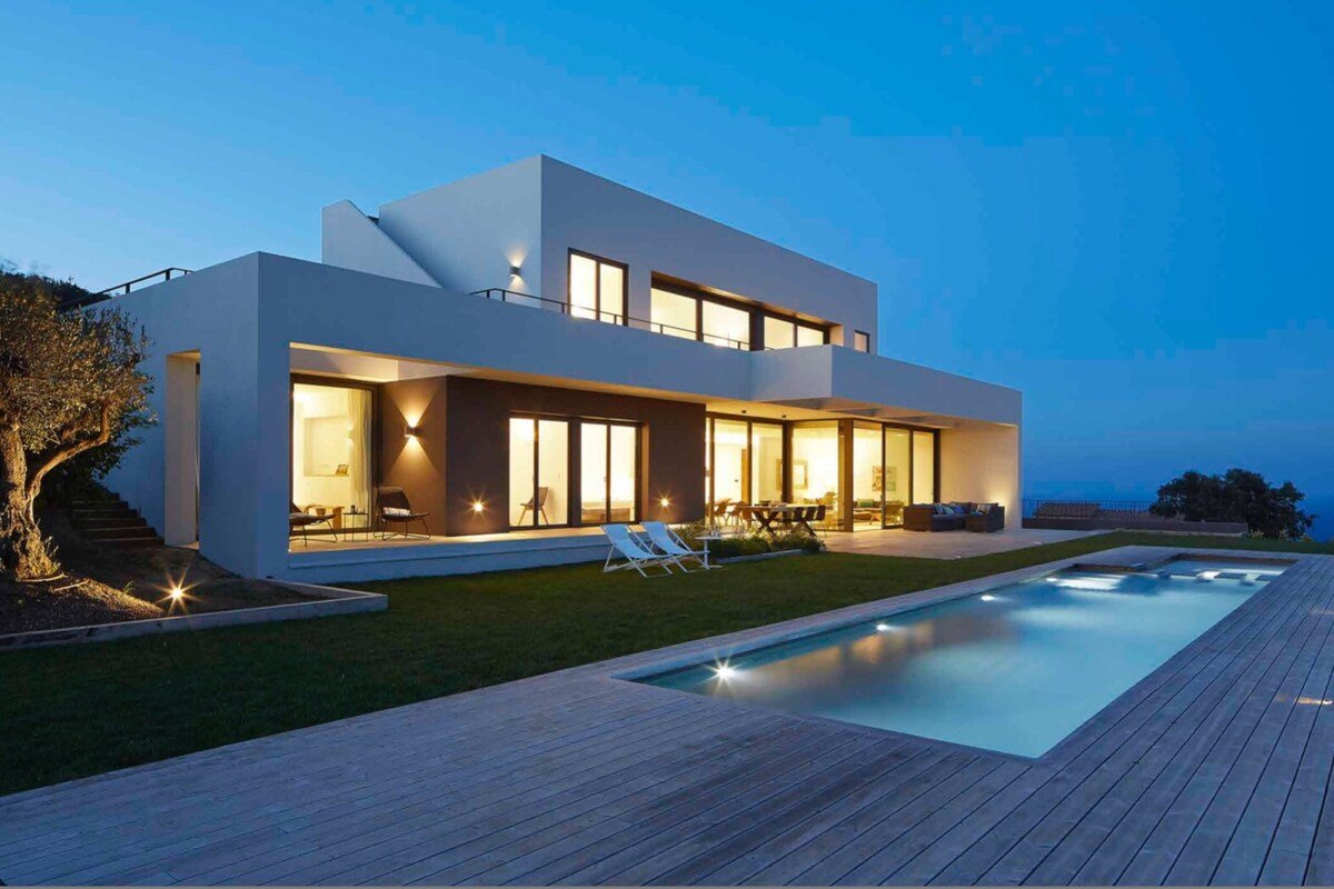 Modern architect villa 180° Panoramic Sea Views gallery image 3
