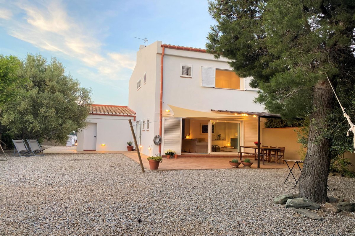 llebeig – mediterranean house 2 minutes away from