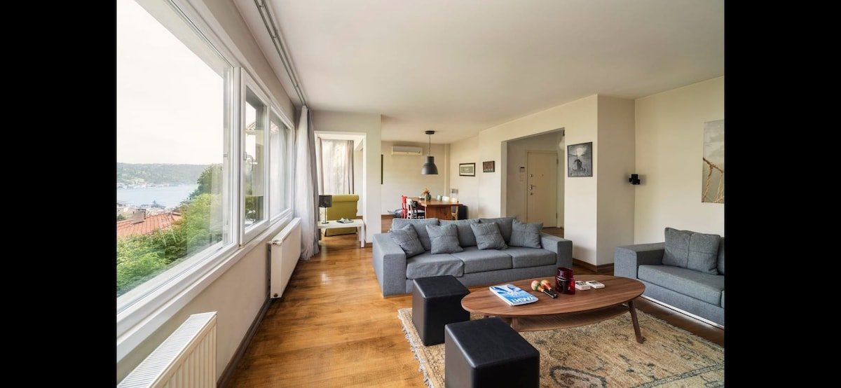 2 Bedroom & Private Terrace with a Lovely View gallery image 3