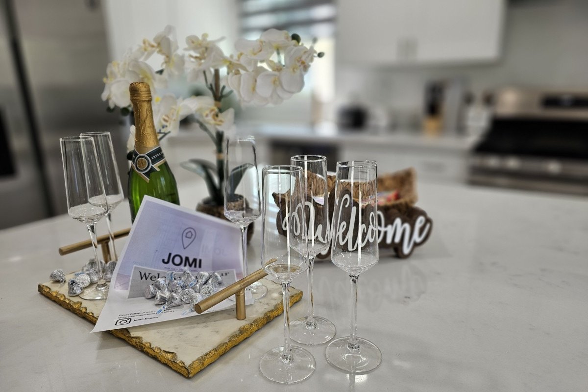 The Heart Of LA House gallery image 2