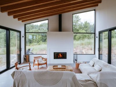 Taghkanic House: Modern Oasis | Designer | Privacy