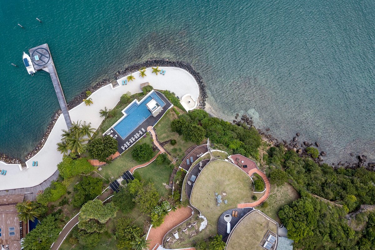 Mount Hartman Bay Estate Main House