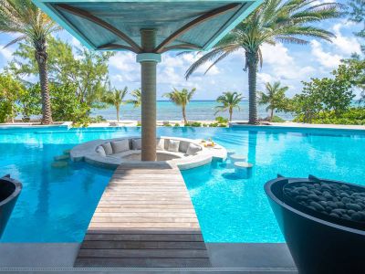 Turtle Breeze by Grand Cayman Villas