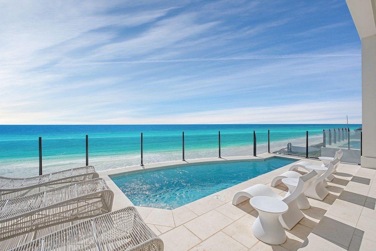 Costa Fortune|Private Beach Access|Gulf Front Pool