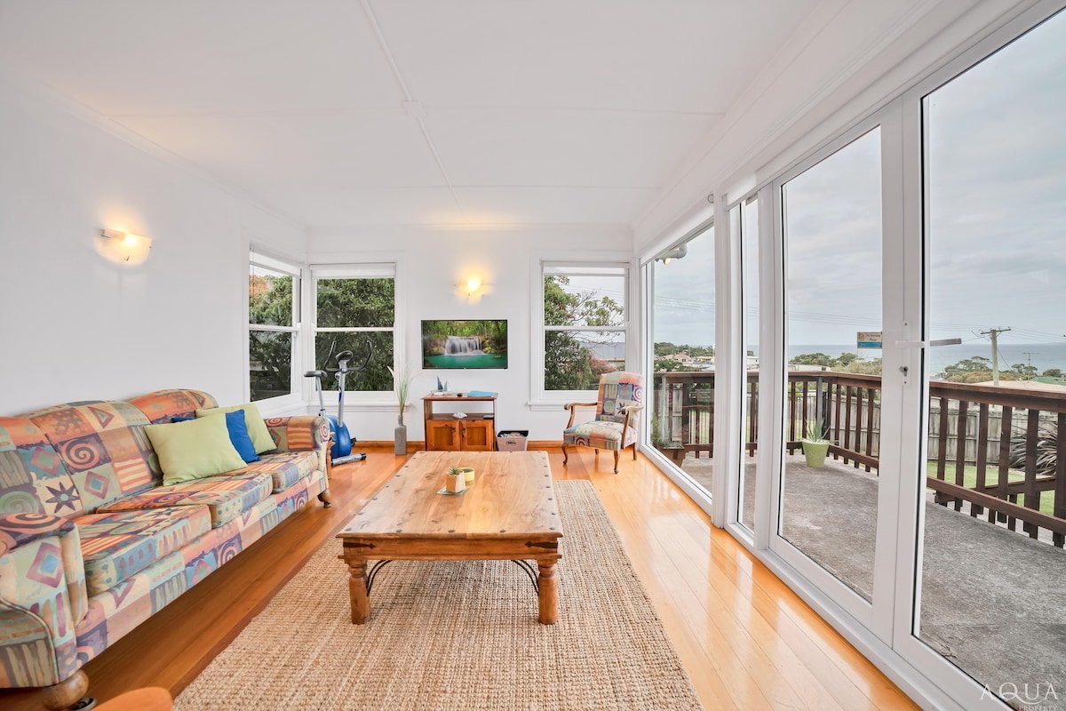 Panoramic Views on Walter gallery image 3