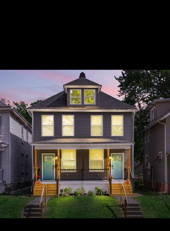 230) Entire Complex/ 2 homes side by side! gallery image 2