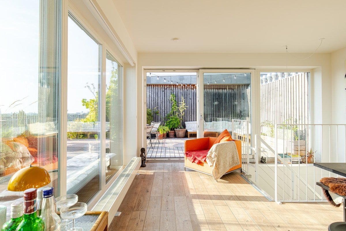 Rooftop Apartment w. Terrace & City Views gallery image 2