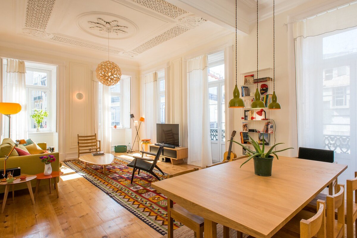 BEAUTIFUL APARTMENT NEAR BARRIO ALTO, with AC gallery image 3