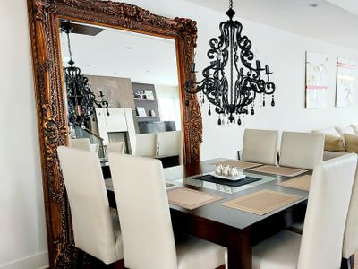 Modern luxury waterfront home in Sandy Hill