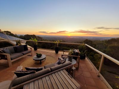 Lascelles Lookout – A Haven On The Hill