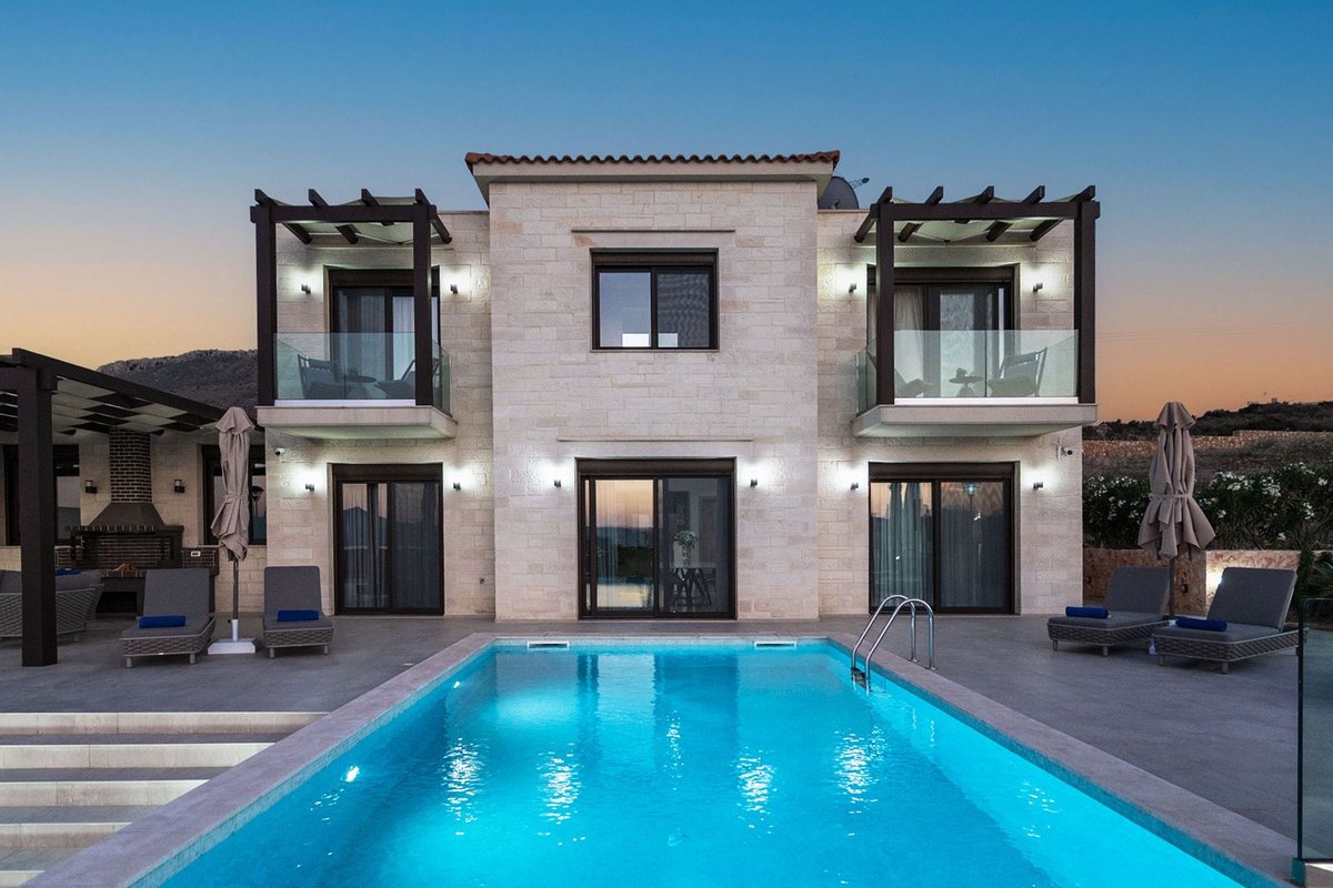 Villa Marcela – Ultra Luxury- Jacuzzi – Seaview