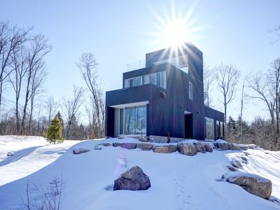 Ultra Luxury Chalet: Private Oasis, Spa, Sauna