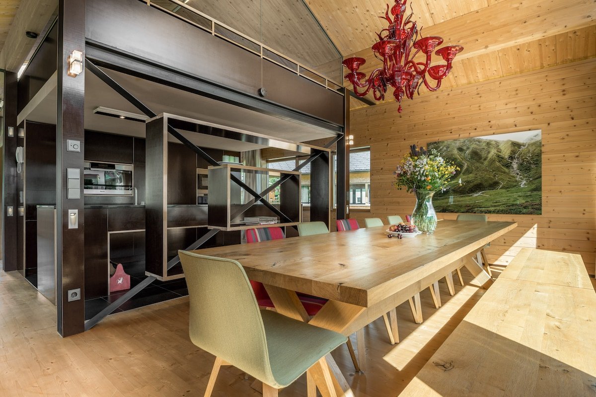 Chalet Purple gallery image 5