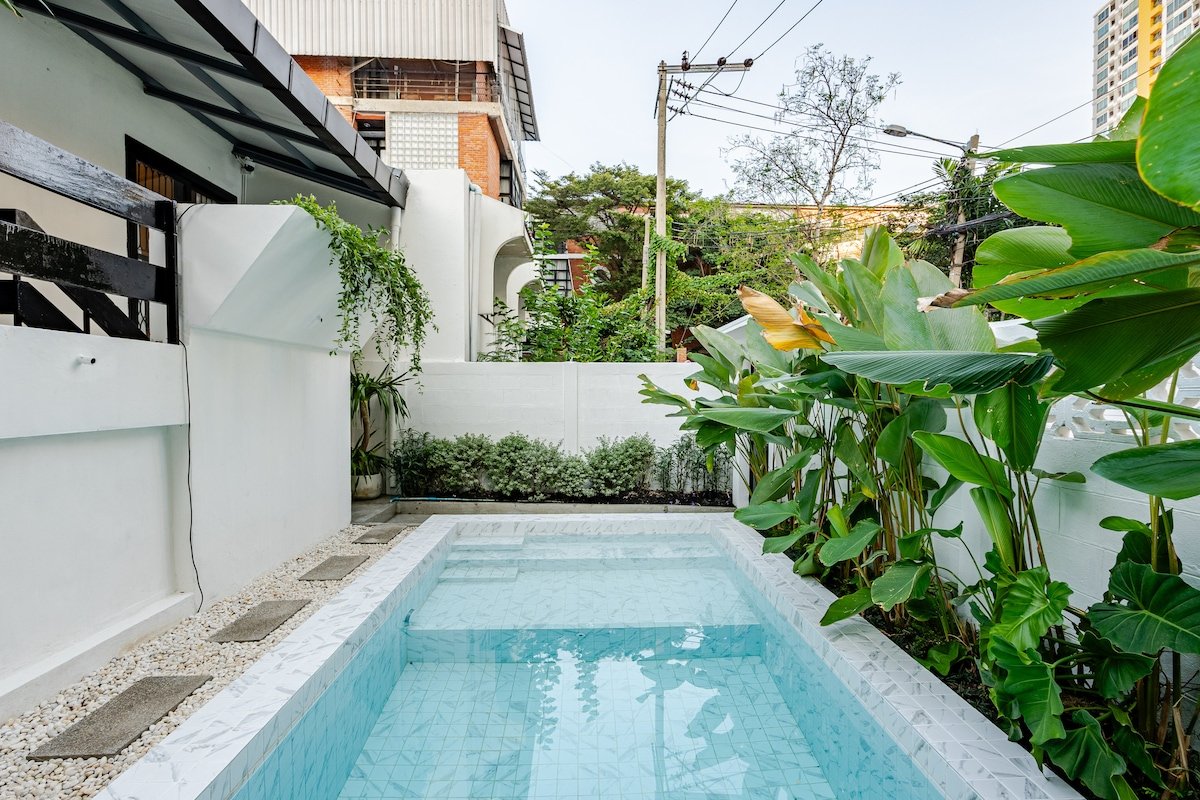 Spacious Pool villa 6 min walk to MRT,Chatuchack gallery image 5