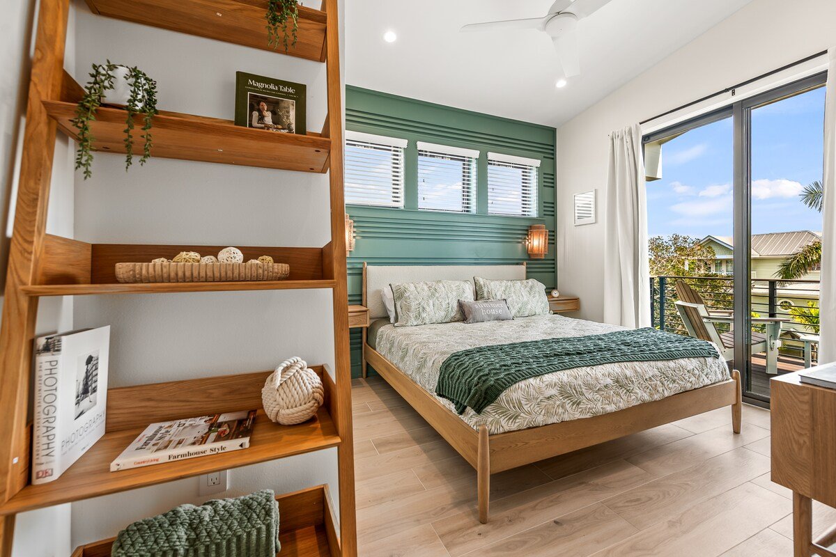 New Home with Incredible Rooftop Deck! – Total gallery image 3