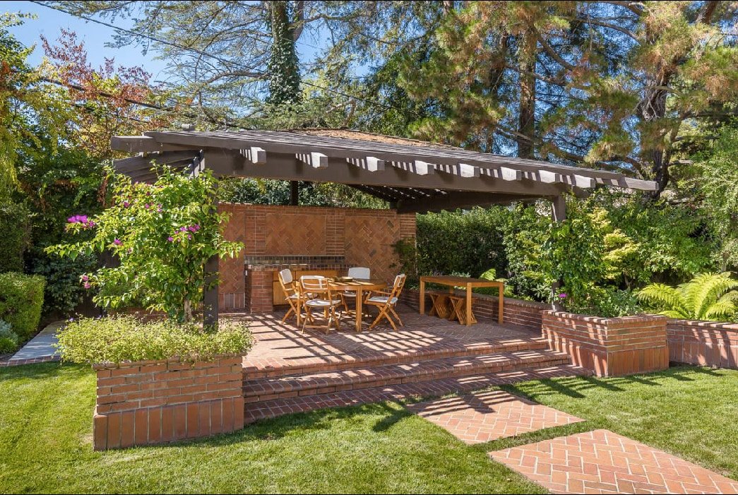 Tranquil Retreat in Palo Alto gallery image 3