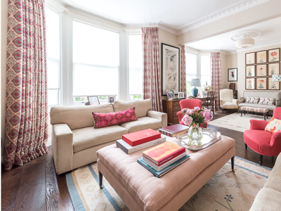 Magnificent mansion in upmarket Ravenscourt Park