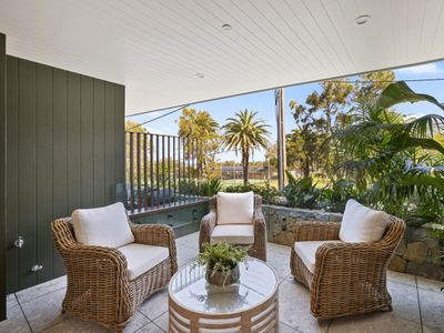 Designer 3 bed 2 bath opp Long Reef Golf & Tennis